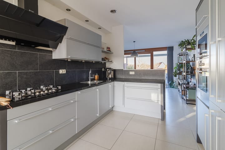 Photo 4 of De Heerlijkheid 11