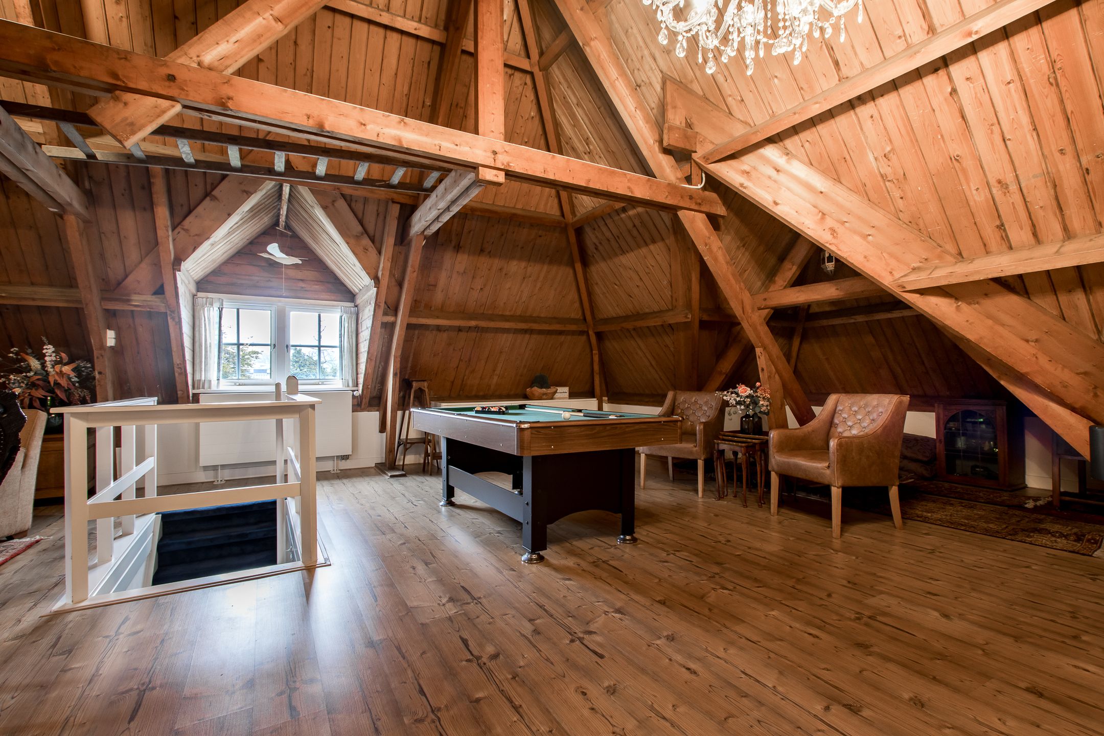 Foto 42 van Julianastraat 11