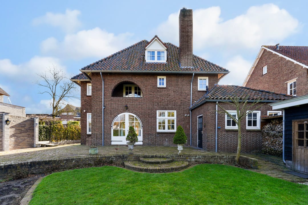 Foto 43 van Julianastraat 11