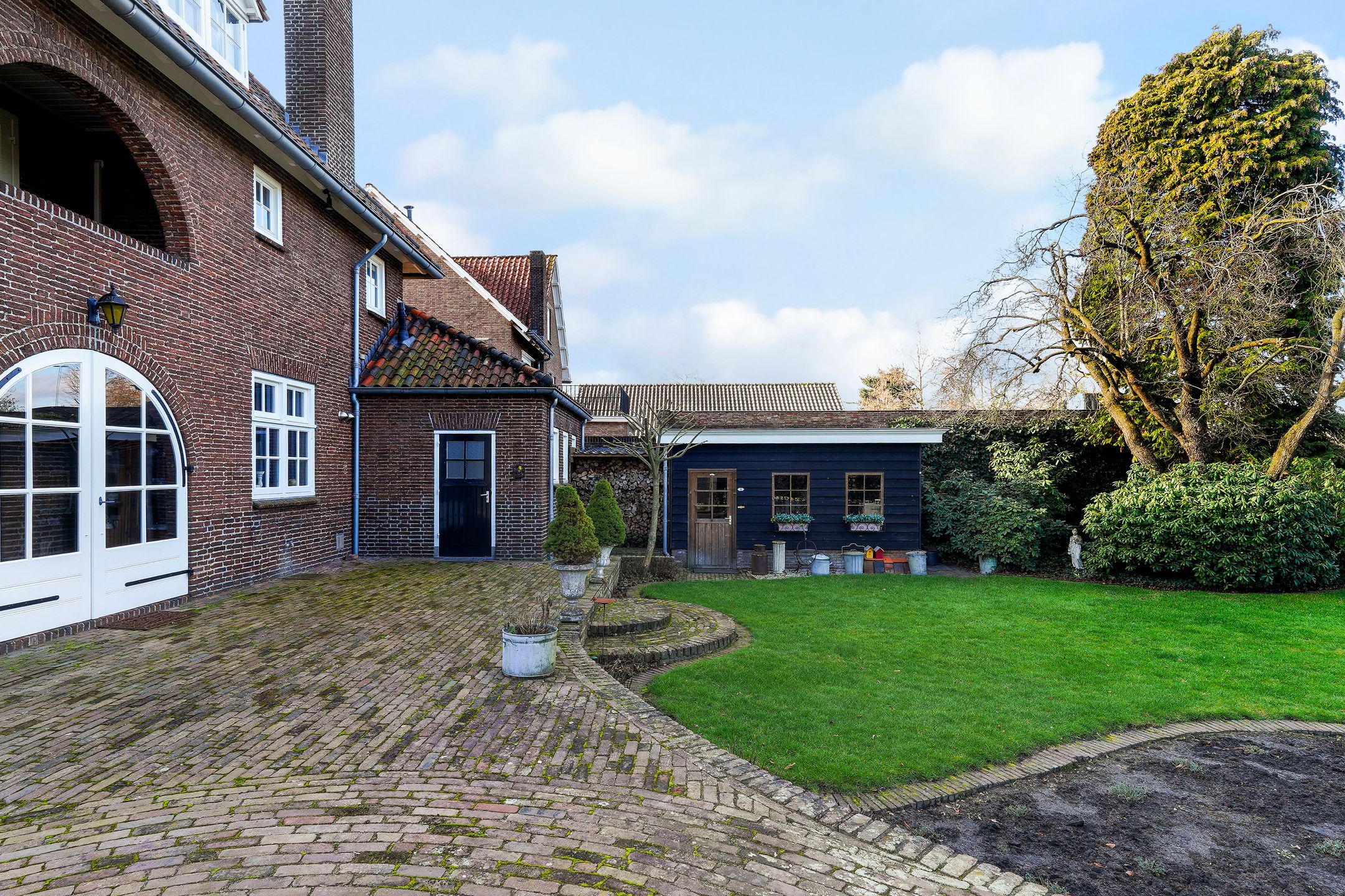 Foto 45 van Julianastraat 11