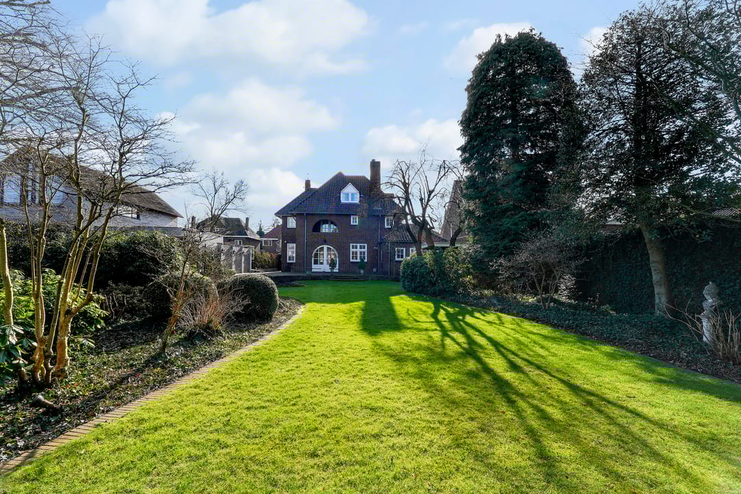 Foto 46 van Julianastraat 11