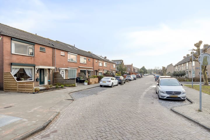 Photo 33 of Graaf Willemlaan 32