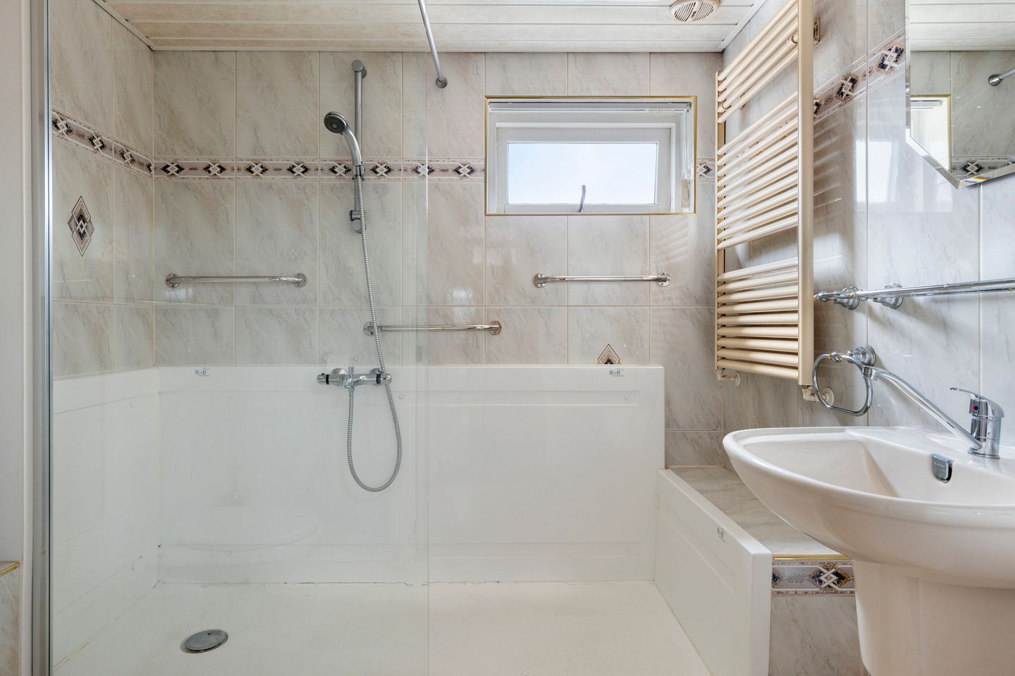 Photo 5 of Graaf Willemlaan 32