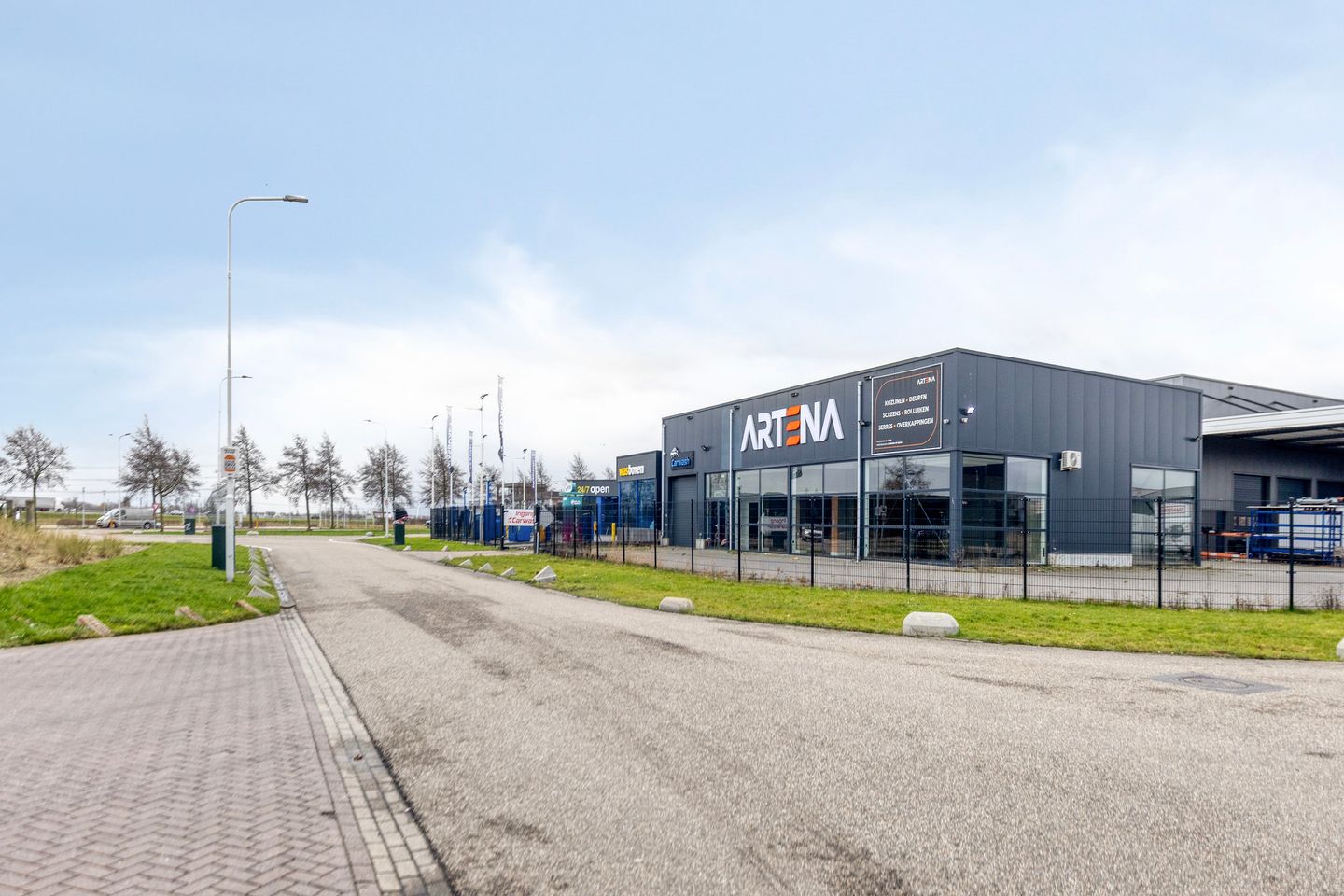 View photo 3 of Hudsonweg 14