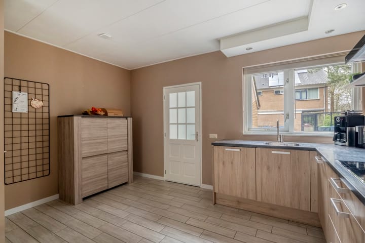 Foto 19 van Jongkindhoek 28