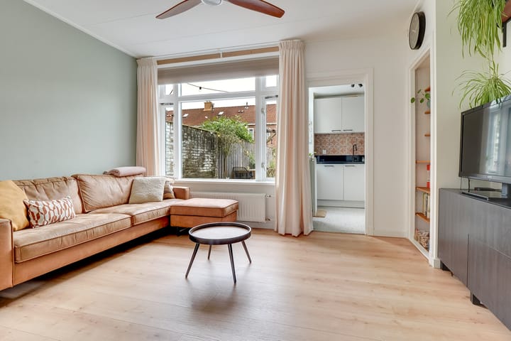 Foto 9 van Luit Blomstraat 37