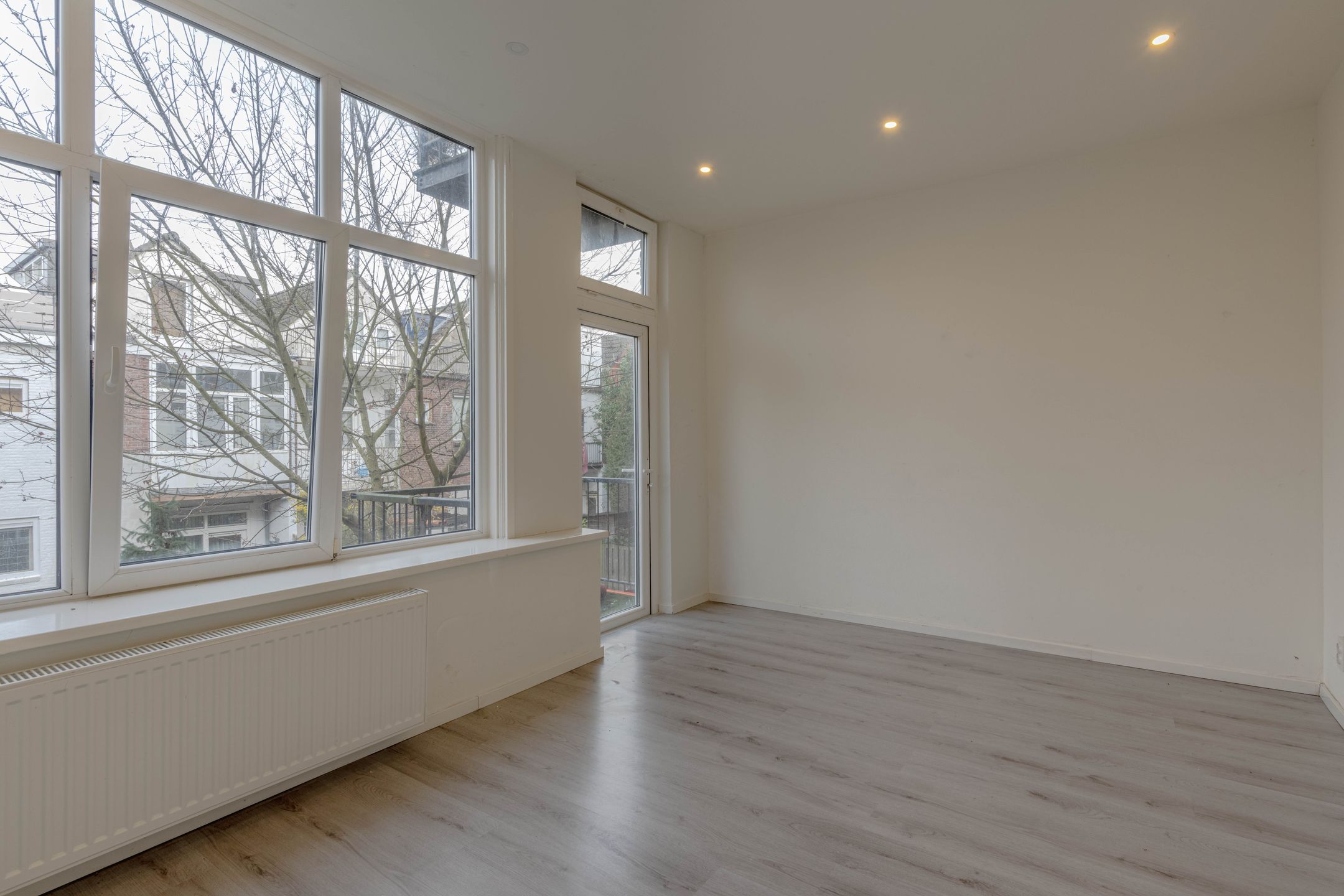 Foto 3 van Oostvoornsestraat 15-A