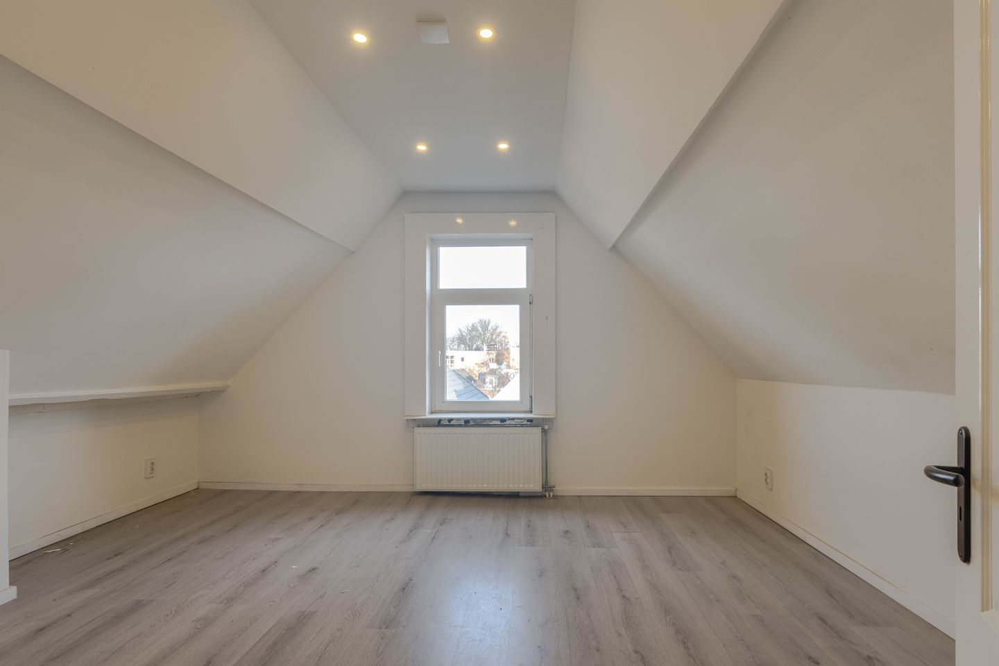 Foto 4 van Oostvoornsestraat 15-A