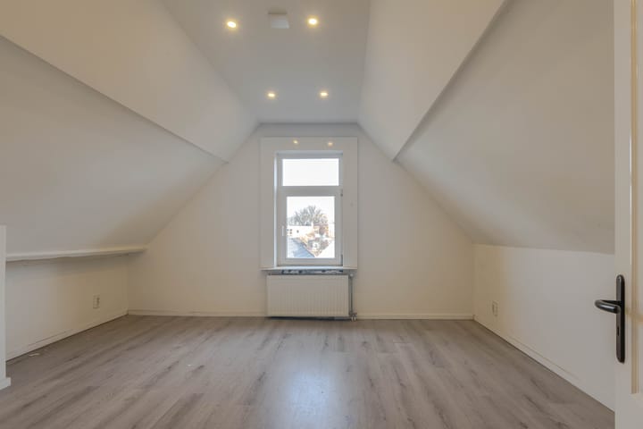 Foto 4 van Oostvoornsestraat 15-A