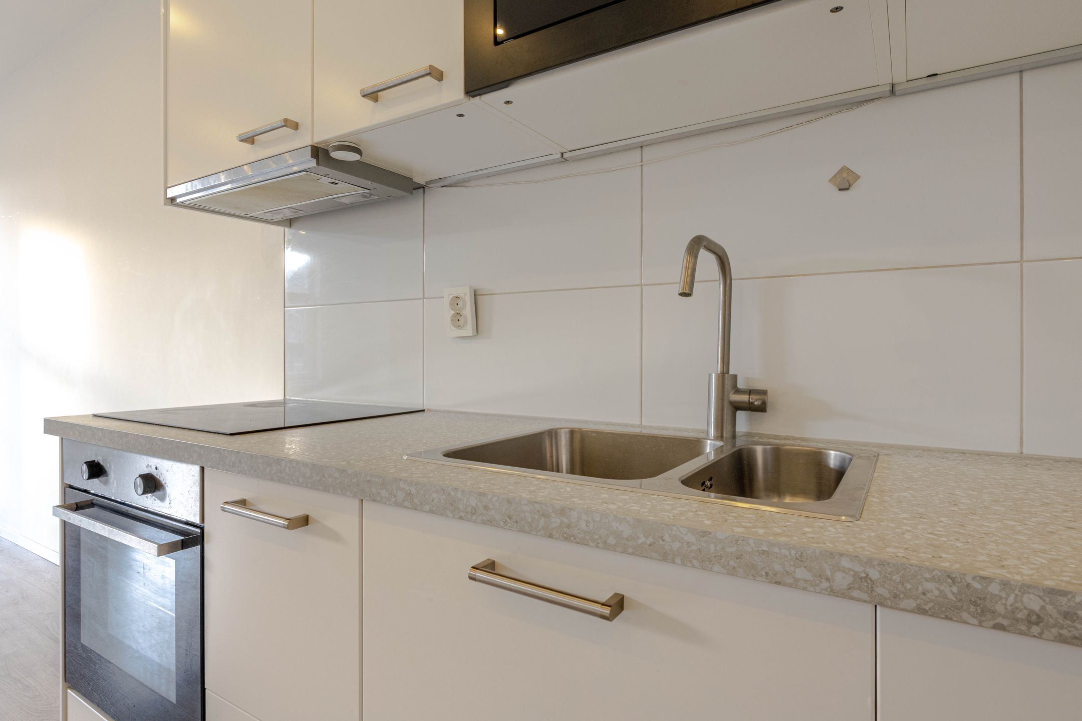 Foto 12 van Oostvoornsestraat 15-A