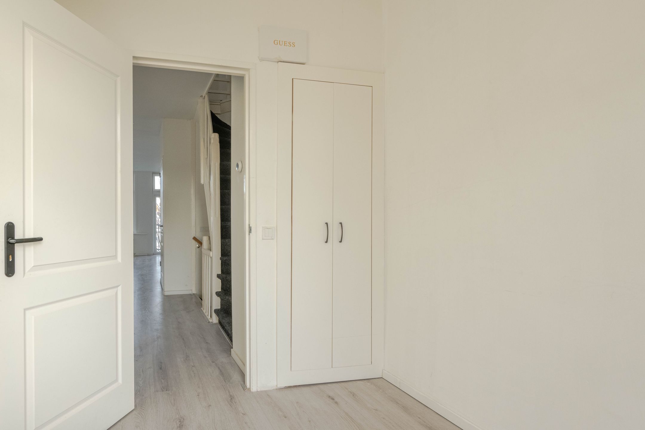 Foto 27 van Oostvoornsestraat 15-A