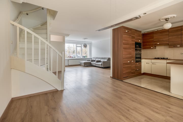 Foto 2 van Franz Lehárpark 21