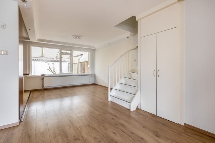 Foto 14 van Franz Lehárpark 21