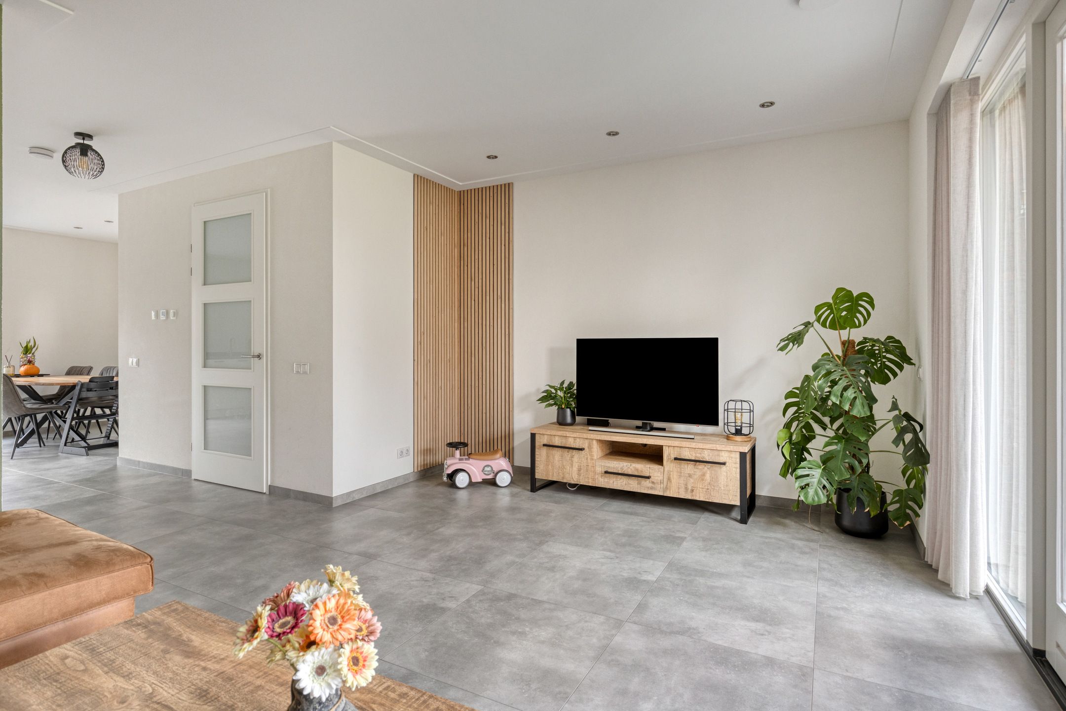 Foto 12 van Toon van den Bornestraat 8-C