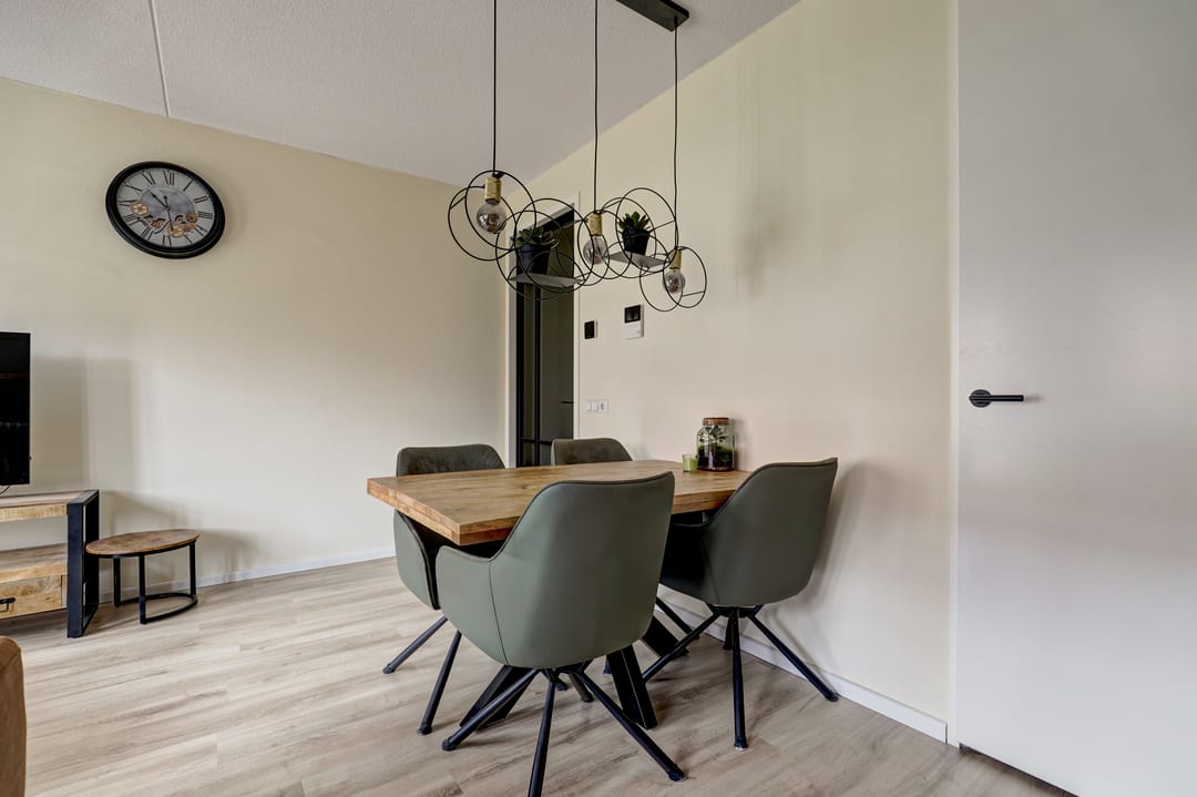 Photo 17 of Notenhout 24