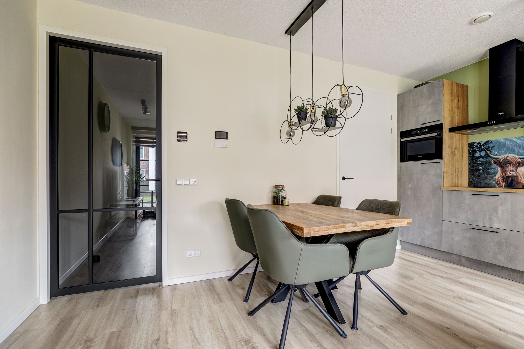 Photo 18 of Notenhout 24