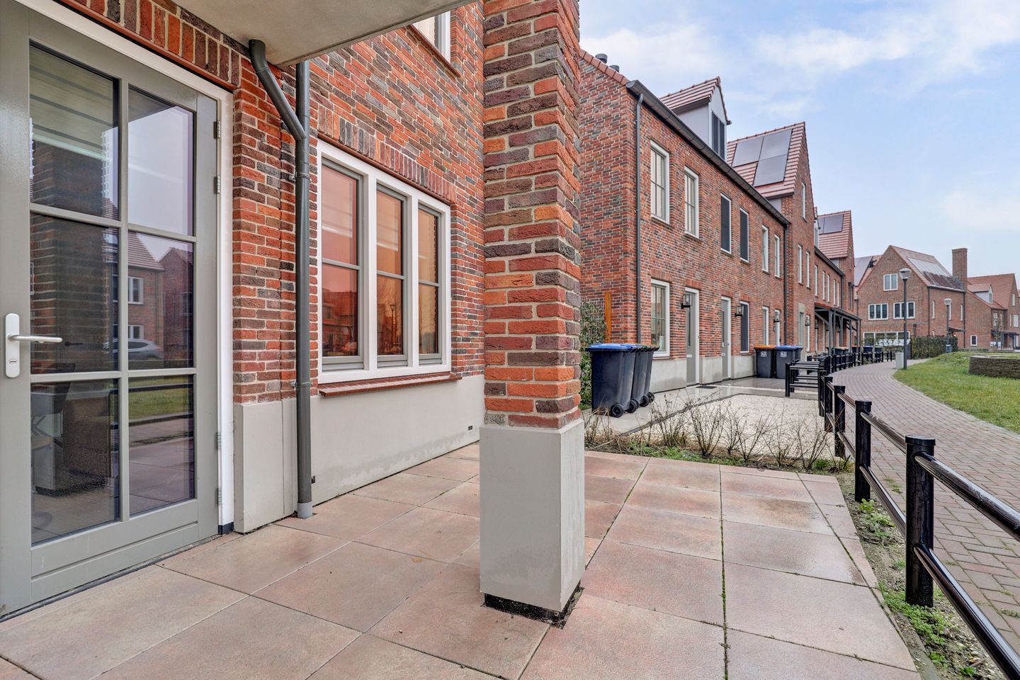 Photo 19 of Notenhout 24