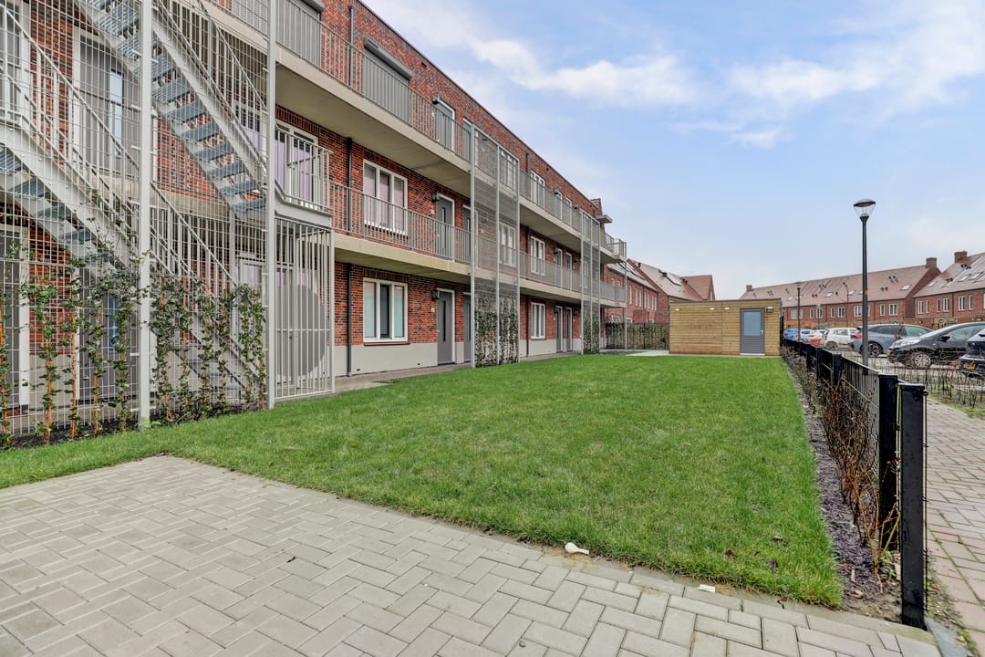 Photo 26 of Notenhout 24