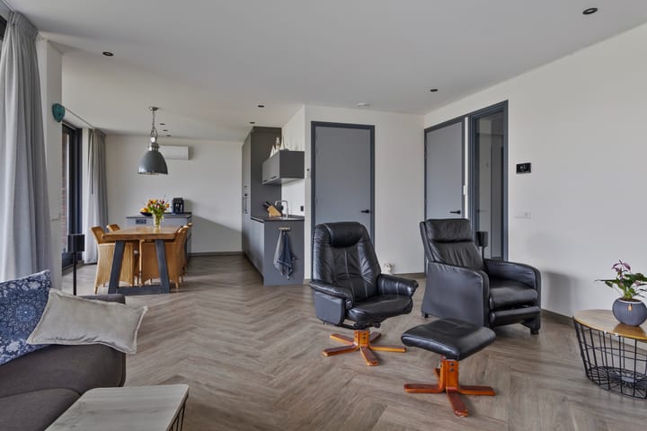 Vrijstaande woning te koop: Vinkenlaan 4, Kamperland