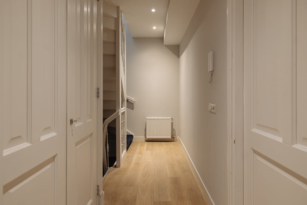 Foto 13 van Van Baerlestraat 14-3