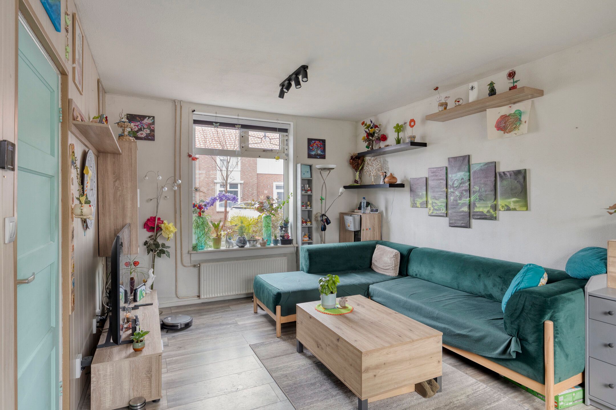 Photo 9 of Kostverloren 17