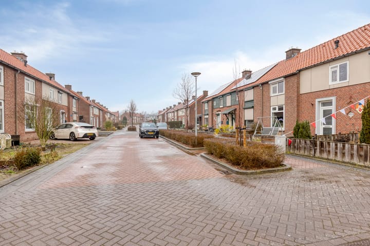 Foto 2 van Kostverloren 17