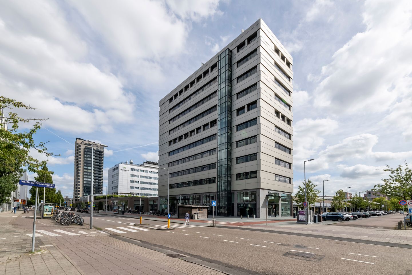 Bekijk foto 1 van Arent Janszoon Ernststraat 595-A