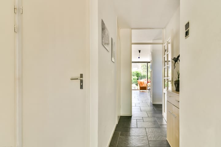 Photo 10 of Zwaluwenburg 71