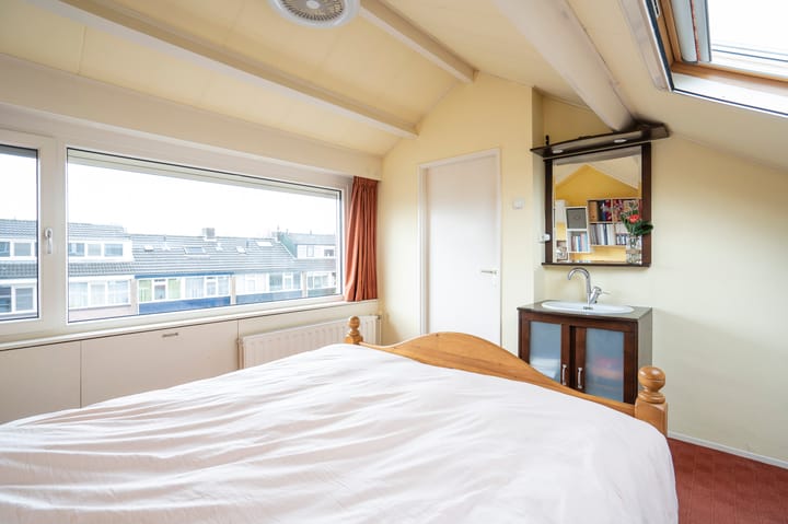 Photo 22 of L. van Deijsselstraat 5