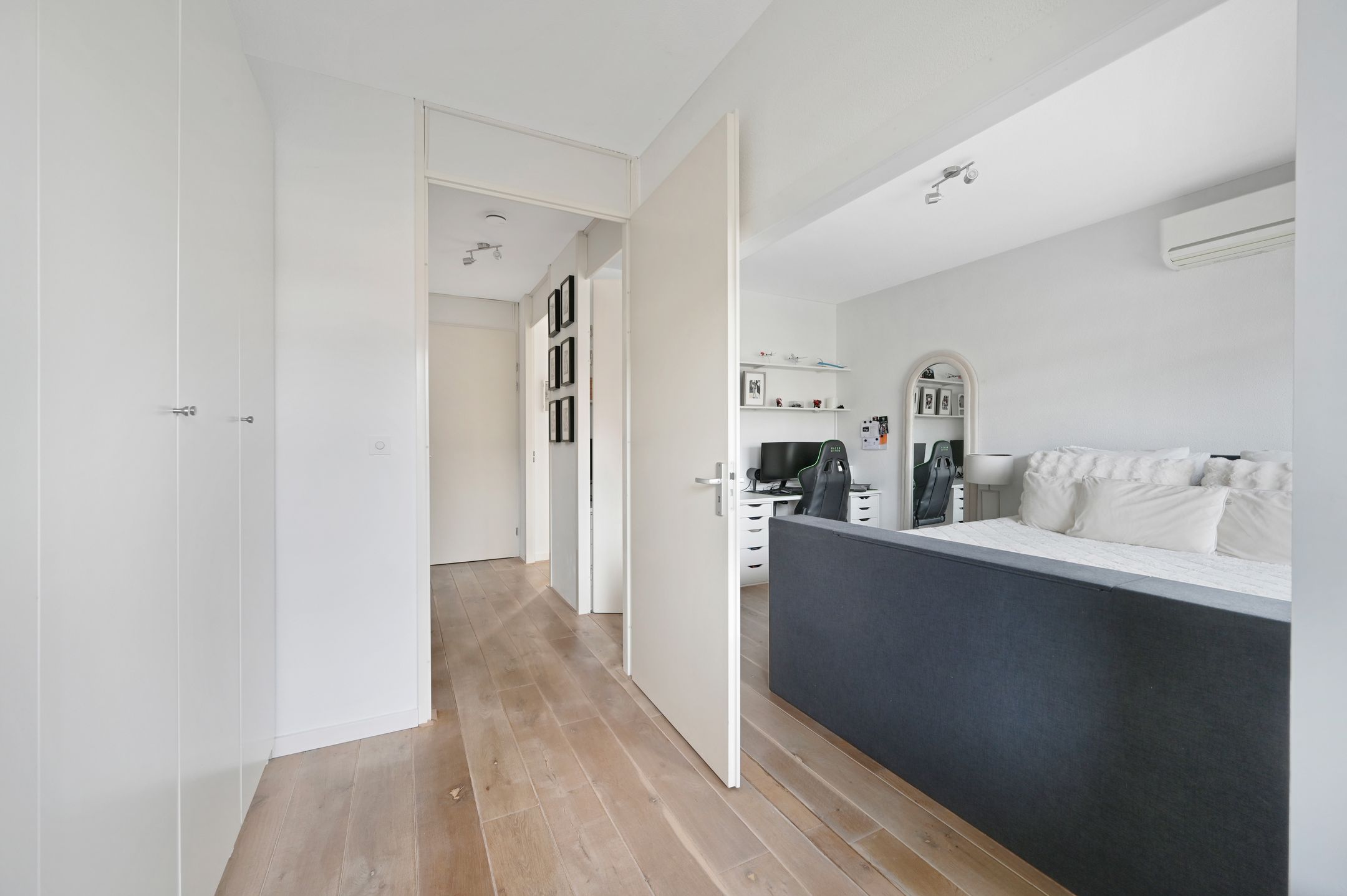 Photo 21 of Francis Picabiastraat 71