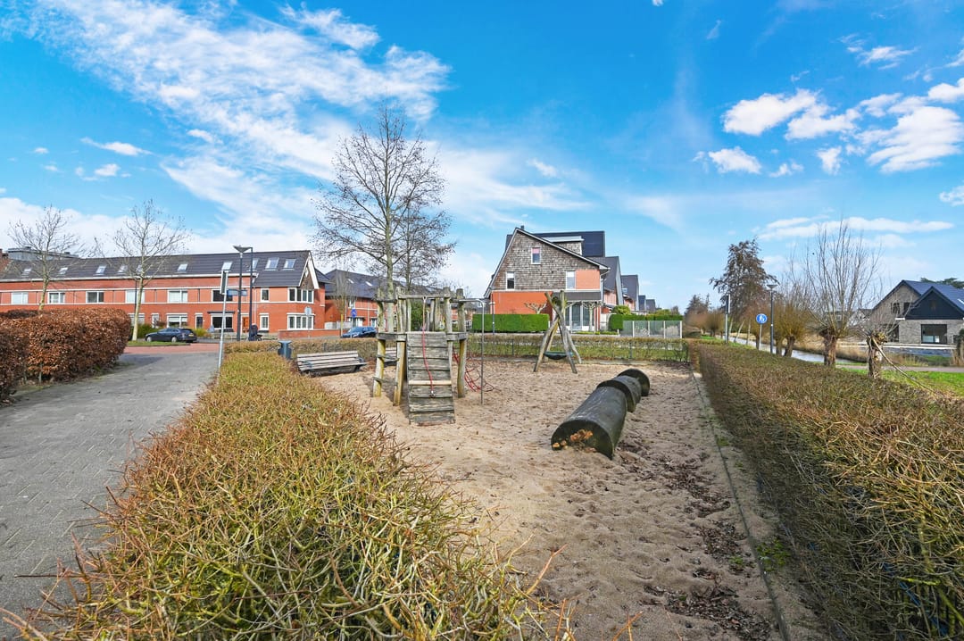 Photo 38 of Francis Picabiastraat 71