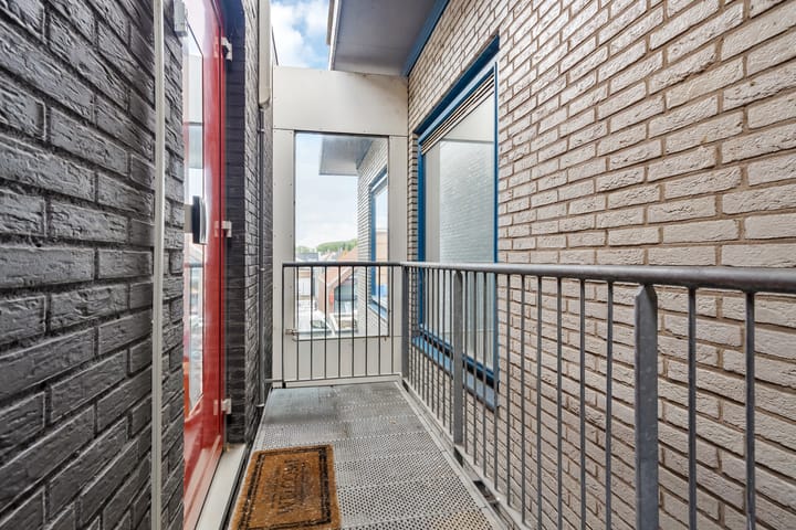 Photo 2 of Voorstraat 43-A