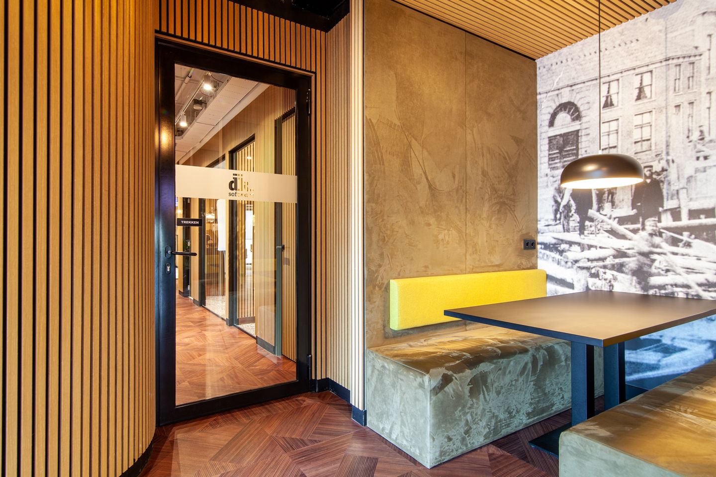 View photo 4 of Zuidelijk Halfrond 5