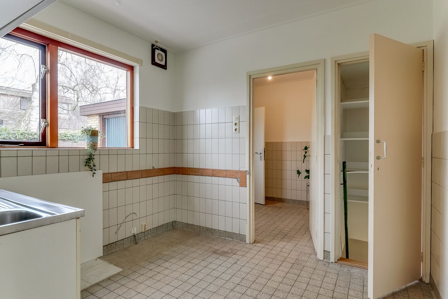 Photo 20 of Pieter Bossenstraat 34