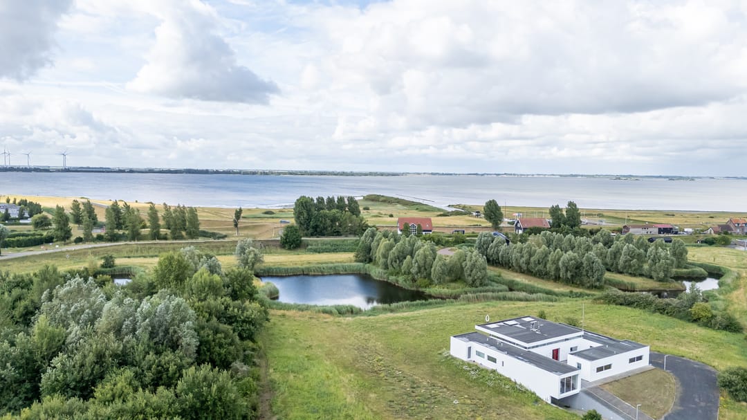 Foto 83 van Battenoordsedijk 17