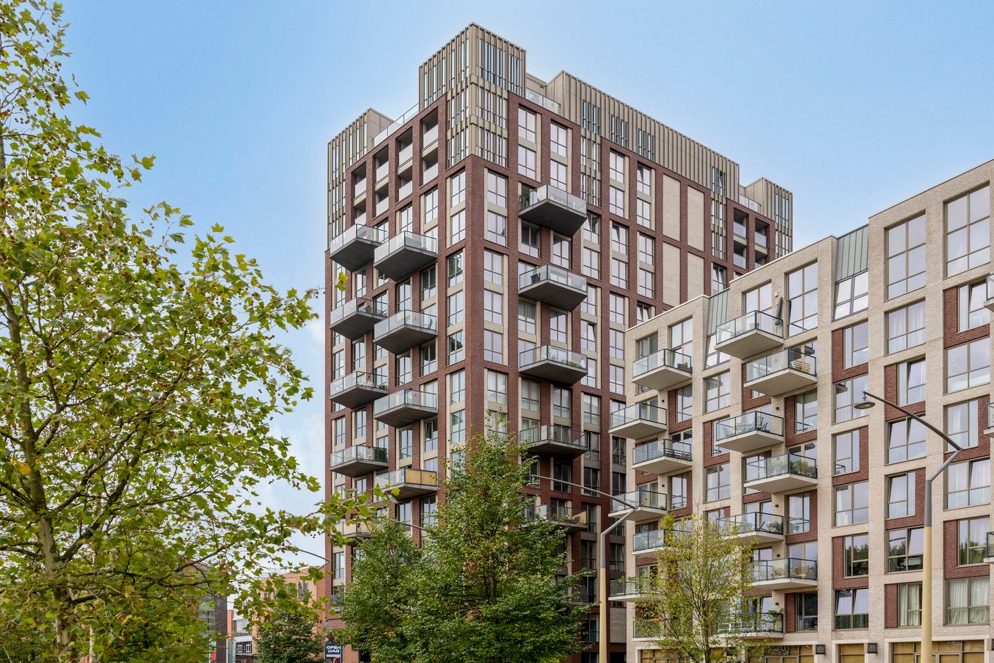 Photo 4 of Hofplein 84