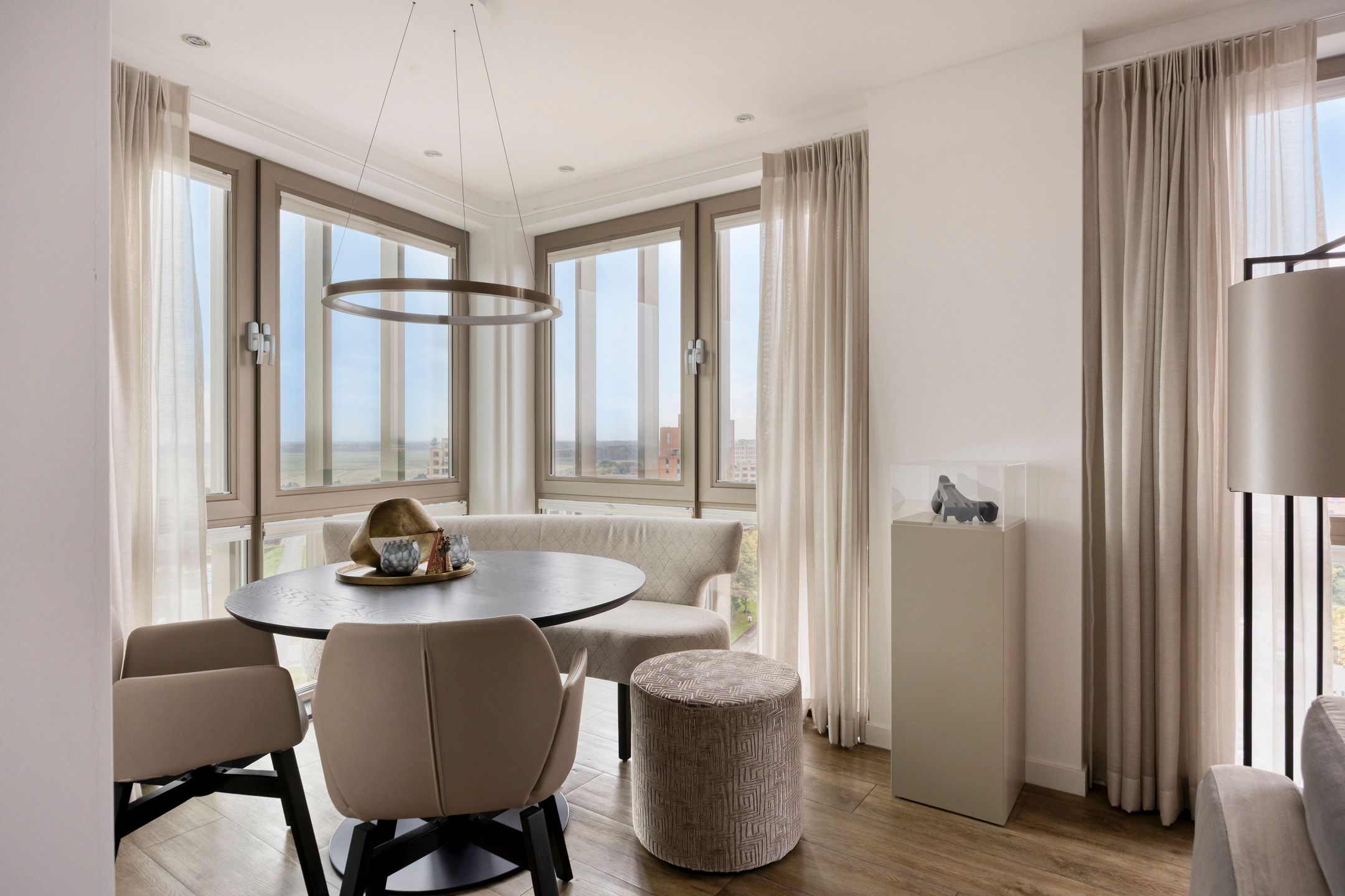 Photo 15 of Hofplein 84