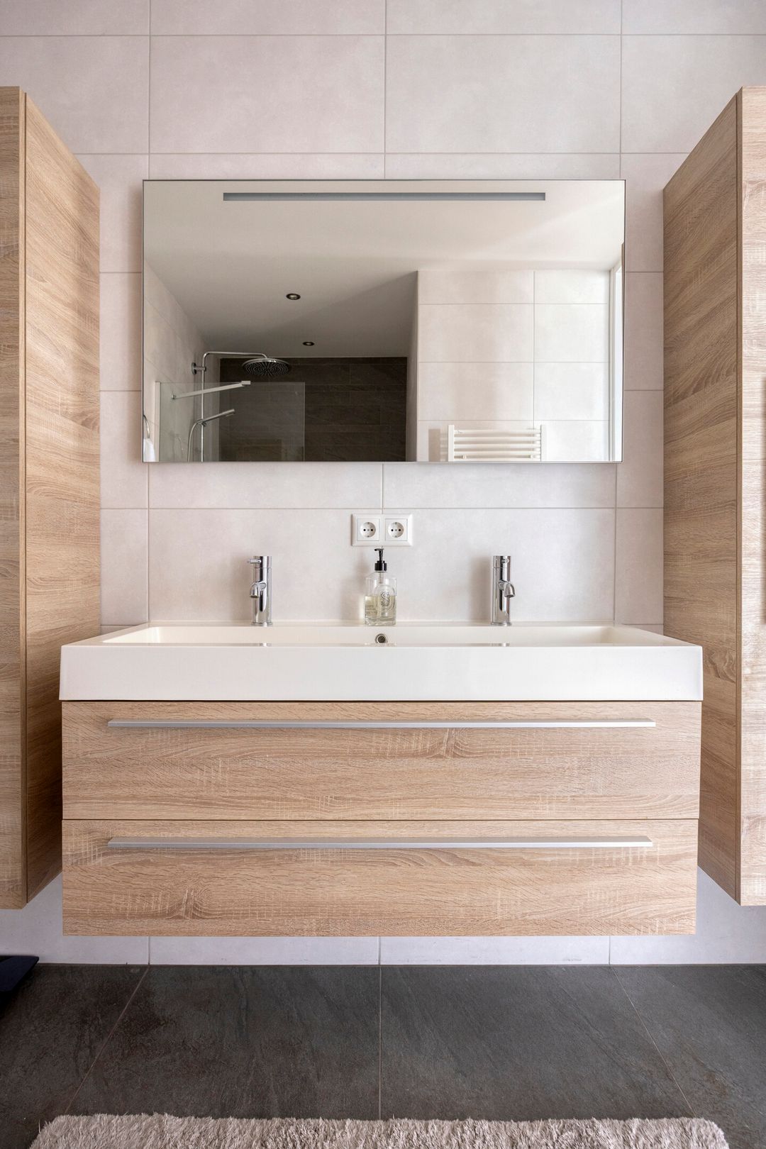 Photo 26 of Hofplein 84