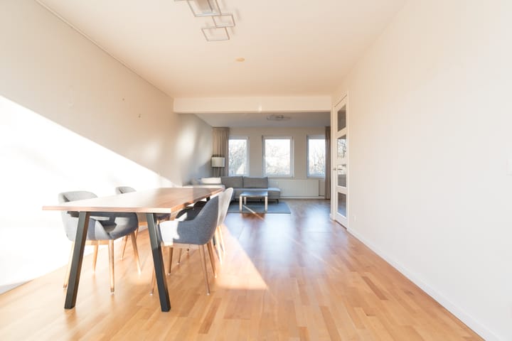 Foto 8 van Van Nijenrodeweg 630