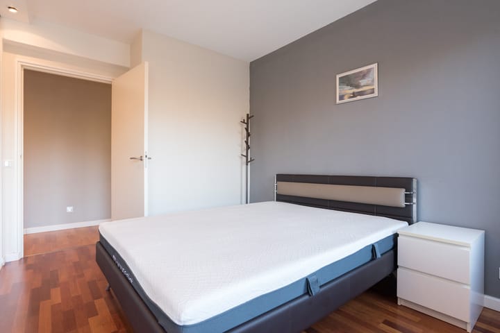 Foto 19 van Van Nijenrodeweg 630