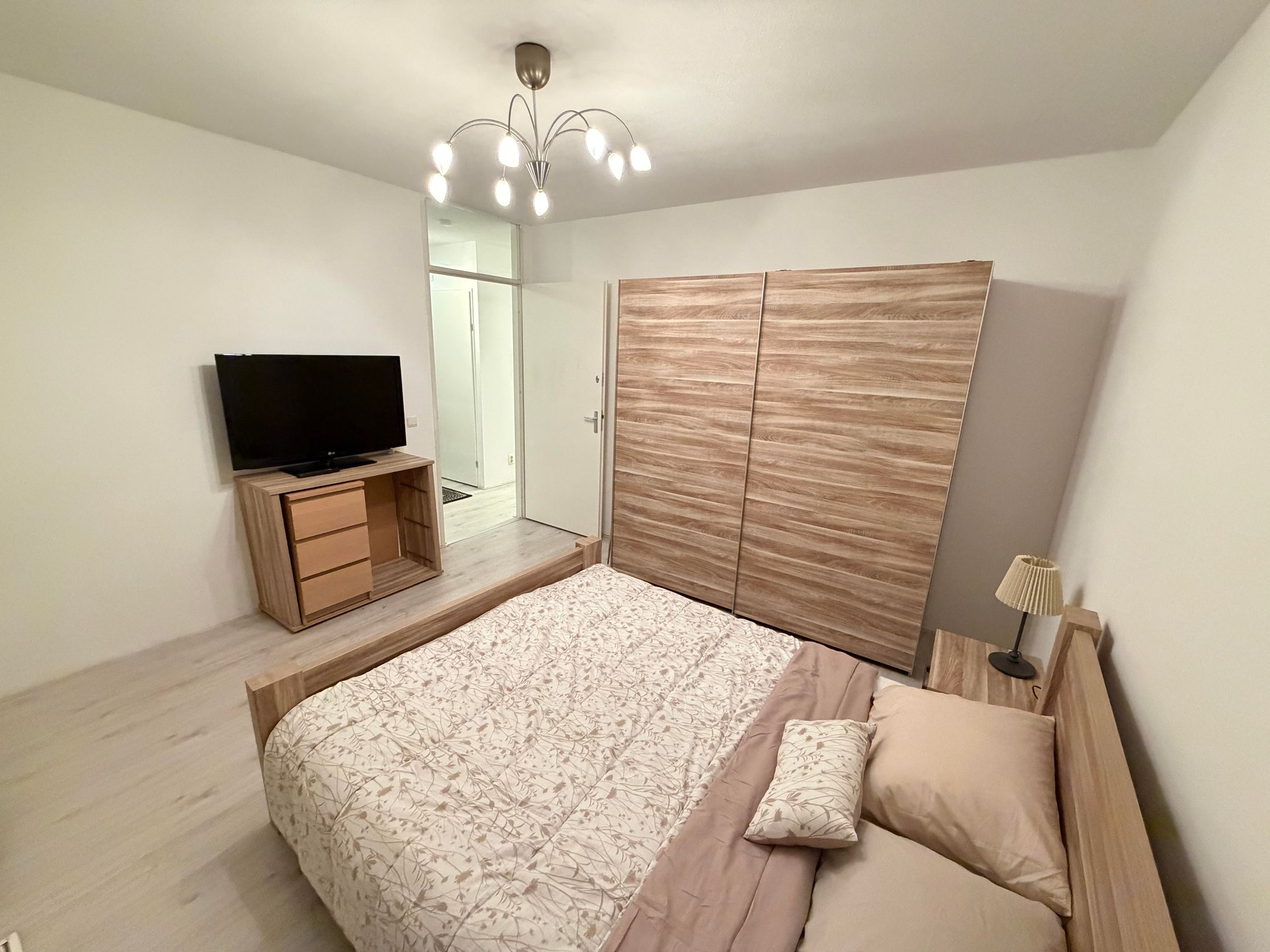 Foto 12 van Wijnand Nuijenstraat 42