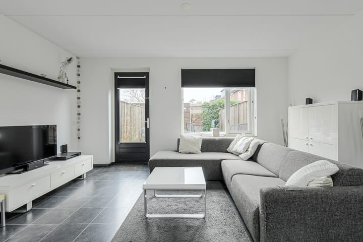 Photo 3 of Sterkenburg 13