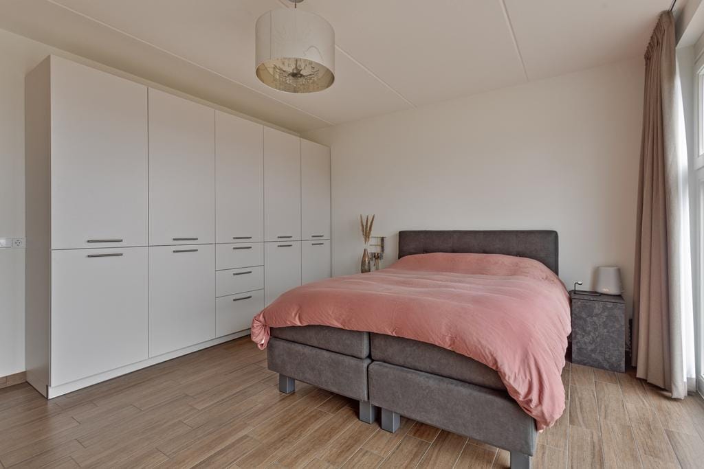 Photo 16 of Willevenstraat 20