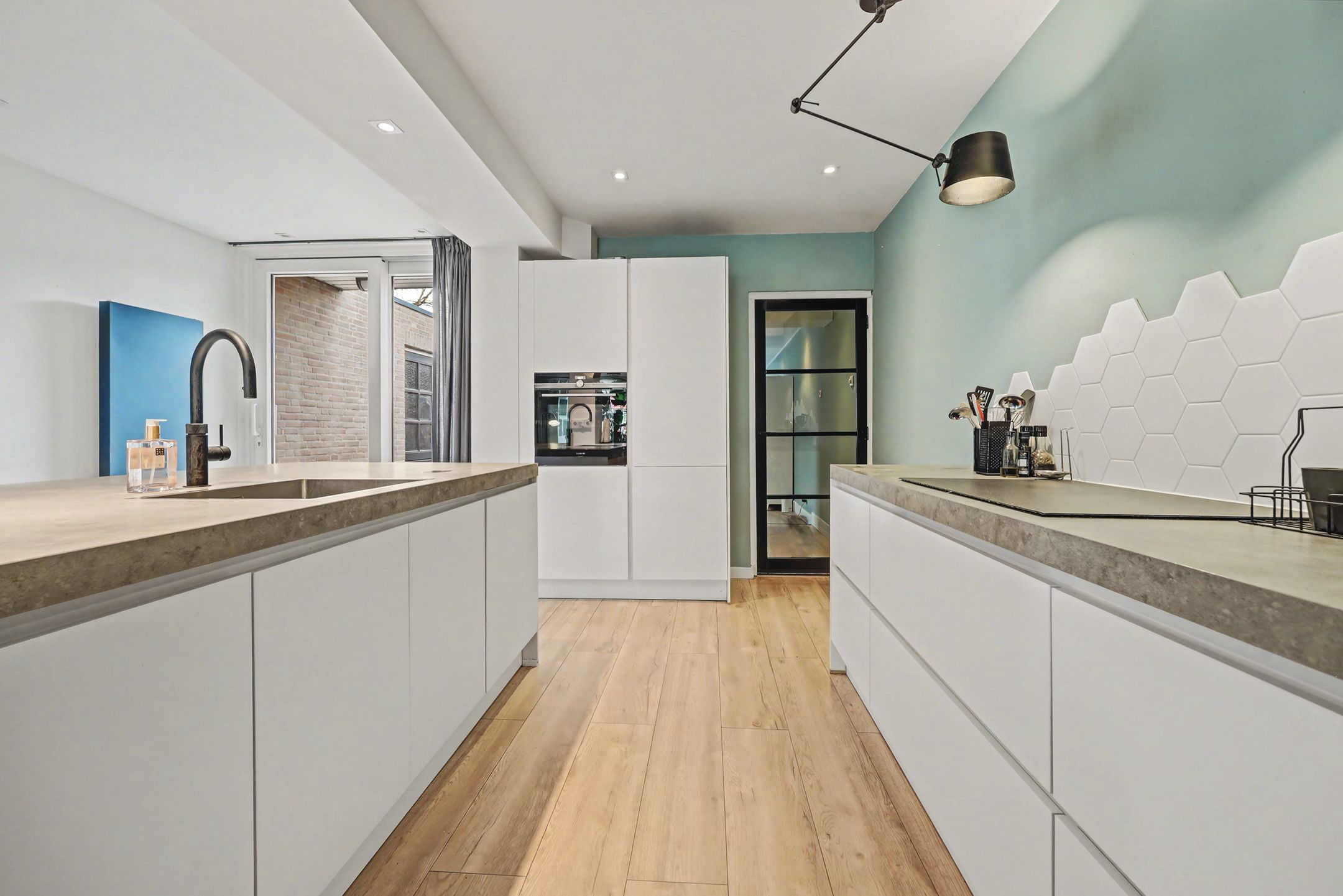 Photo 12 of Grotestraat 91