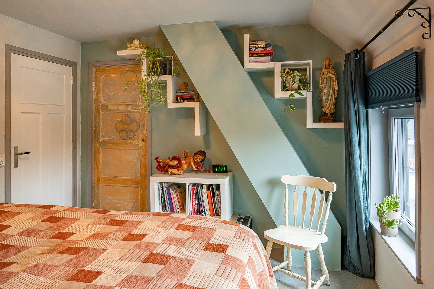 Foto 24 van Julianalaan 8