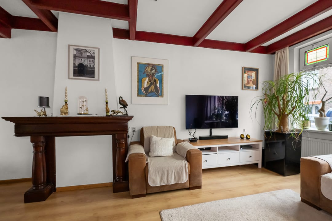 Foto 8 van Veeringstraat 37