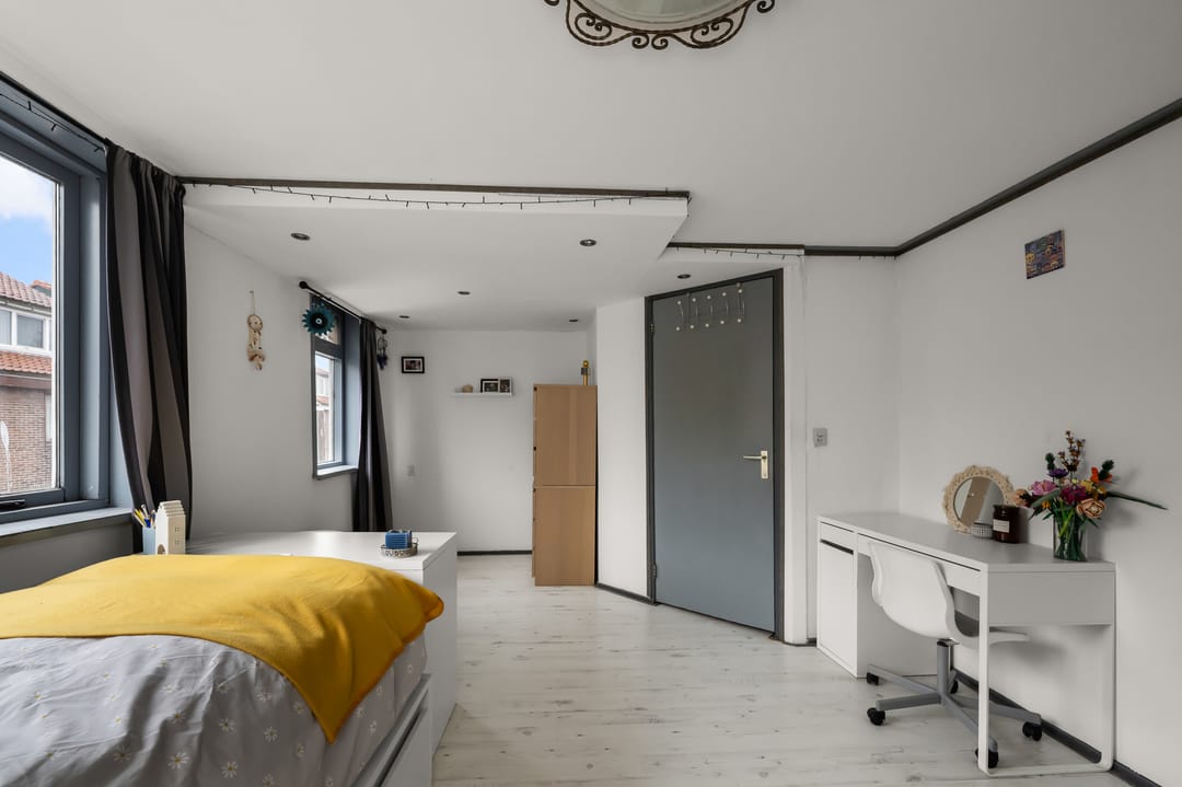 Foto 23 van Veeringstraat 37