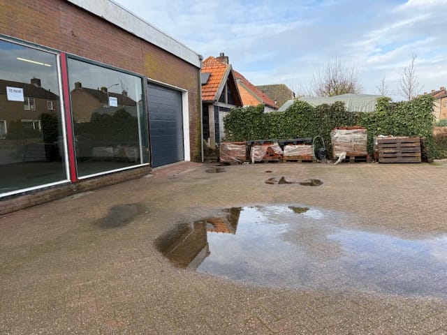 View photo 3 of Paulstraat 5