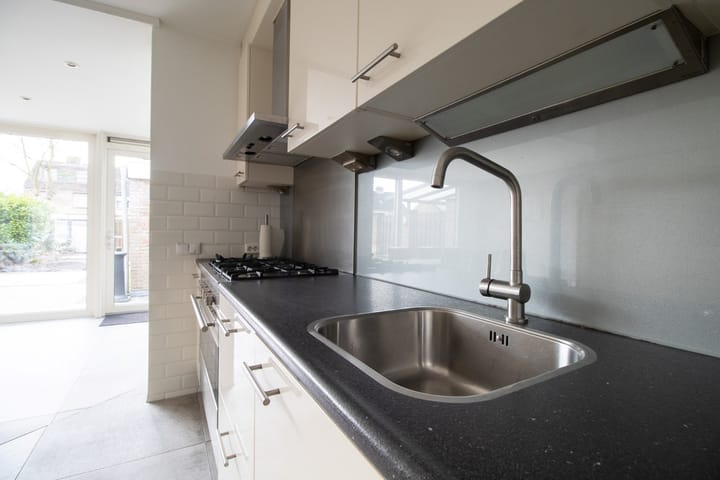 Foto 4 van Bartholomeo Diazstraat 9