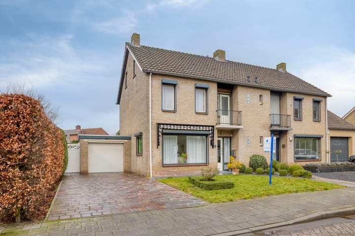 van Middelhovenstraat 81